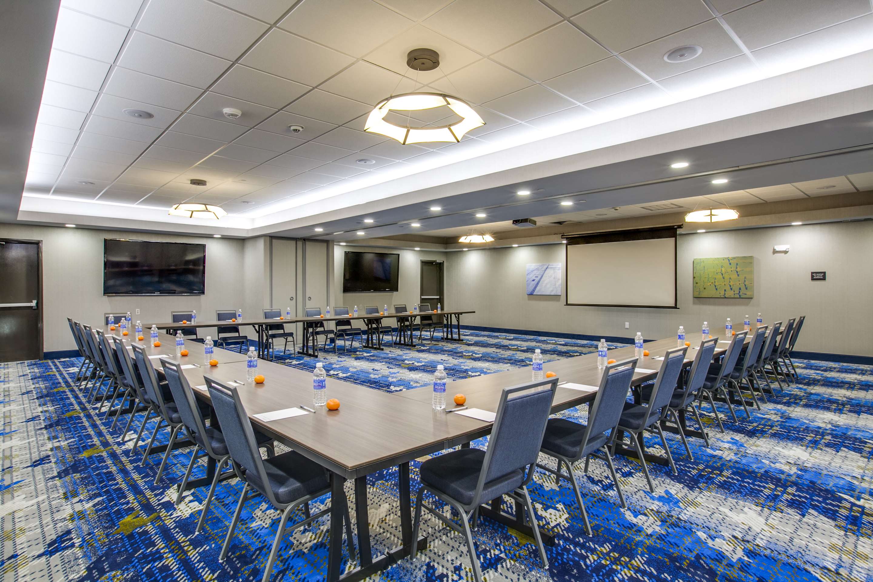 Meeting Room | Hampton Inn & Suites Dallas/Ft. Worth Airport South