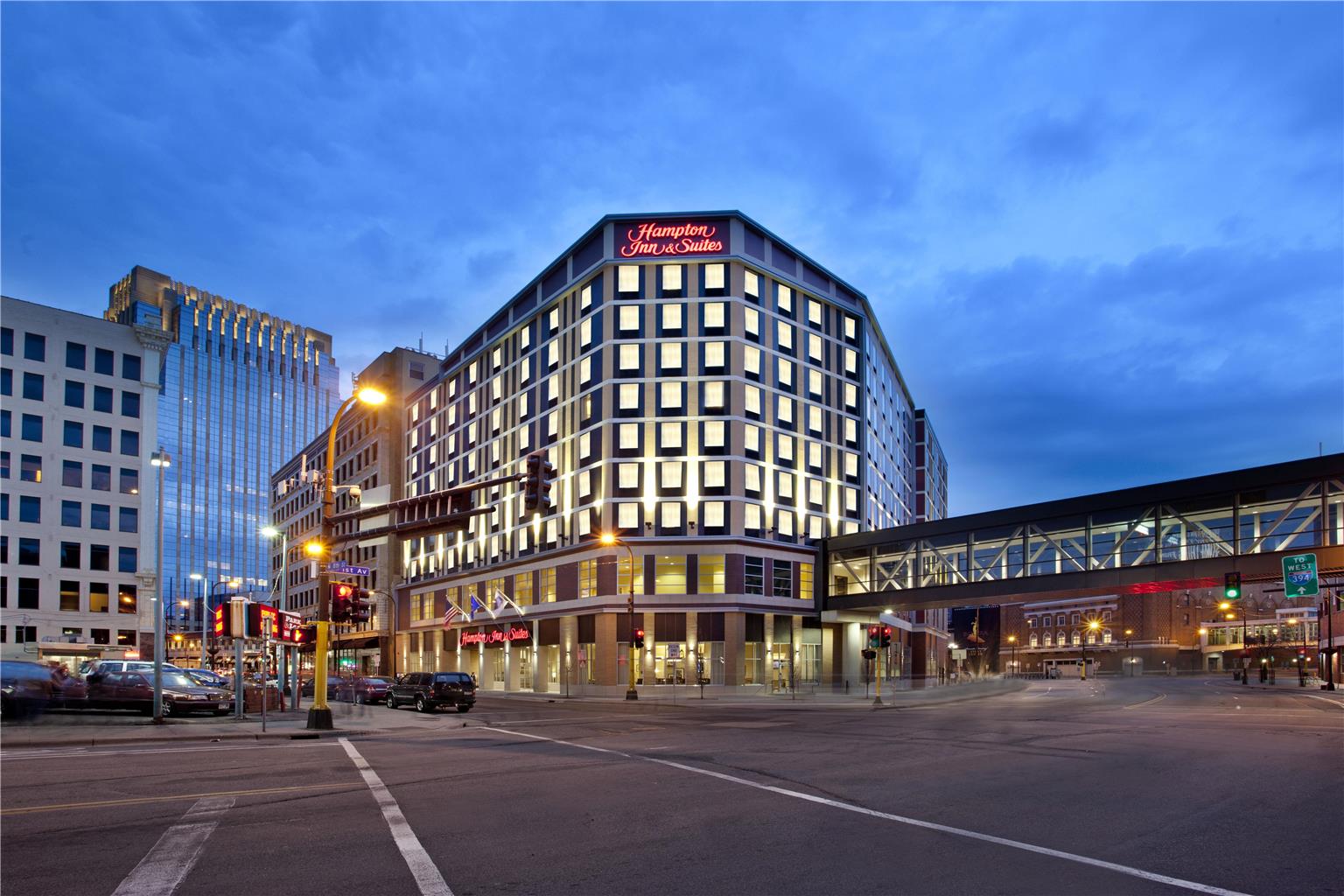 Hampton Inn & Suites Downtown