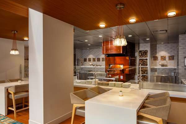 Restaurant - DoubleTree by Hilton Mars - I-79, Exit 78