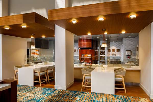 Restaurant - DoubleTree by Hilton Mars - I-79, Exit 78