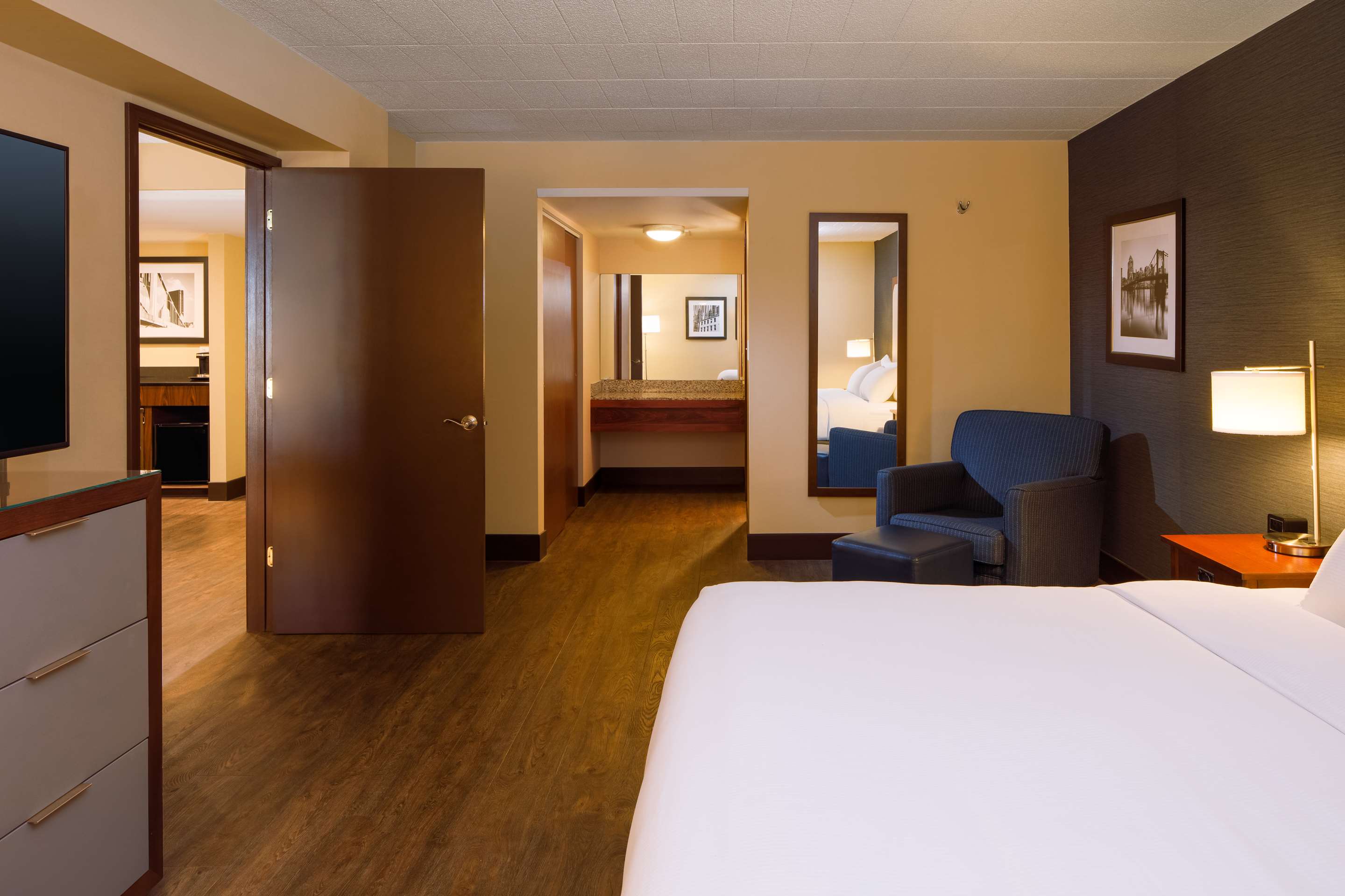 Guest room amenity