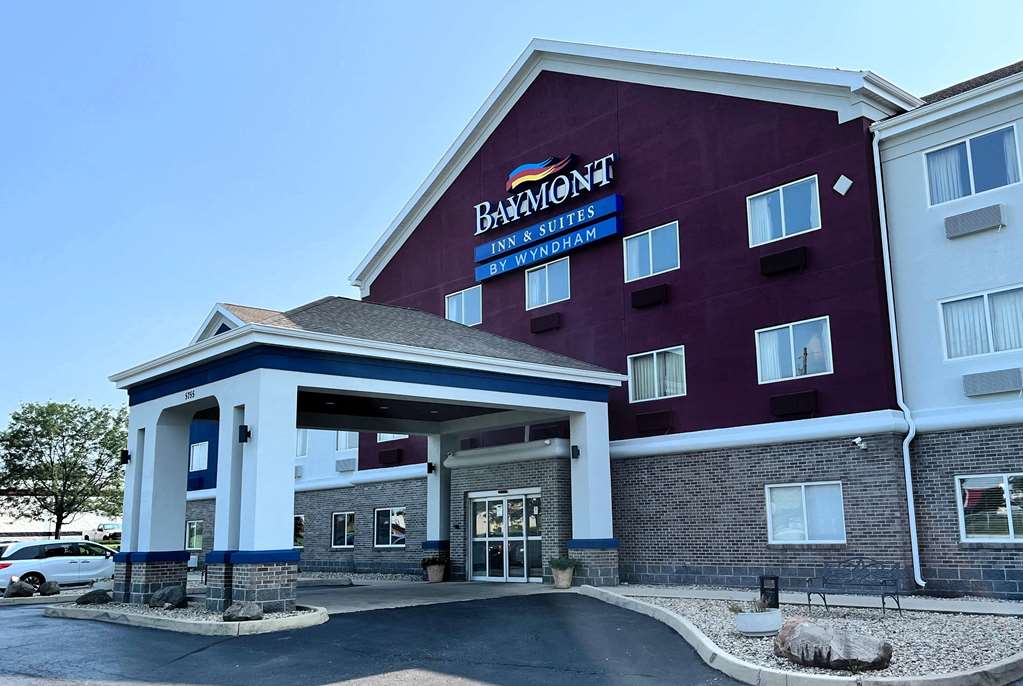 Baymont Inn & Suites Indianapolis NE