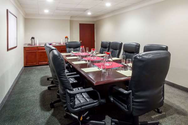  - Baymont Inn & Suites Madisonville