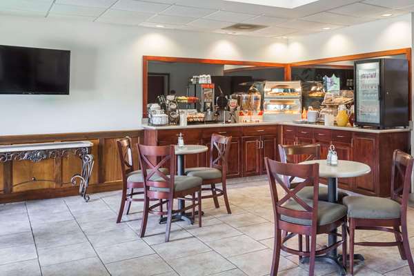  - Baymont Inn & Suites Madisonville