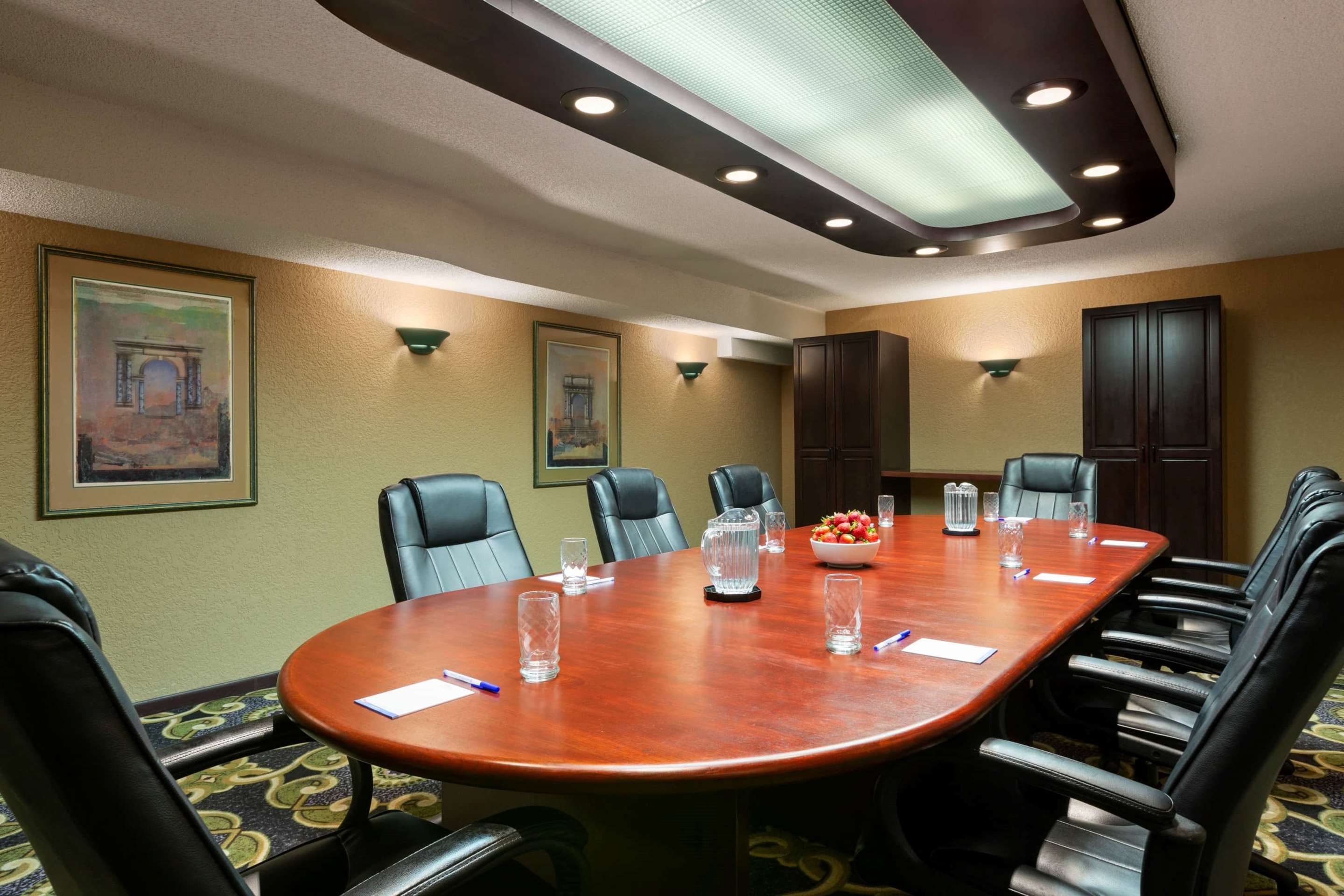 Meeting Room | Baymont by Wyndham Mandan Bismarck Area