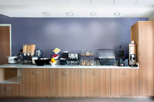  - Microtel Inn & Suites by Wyndham Naples