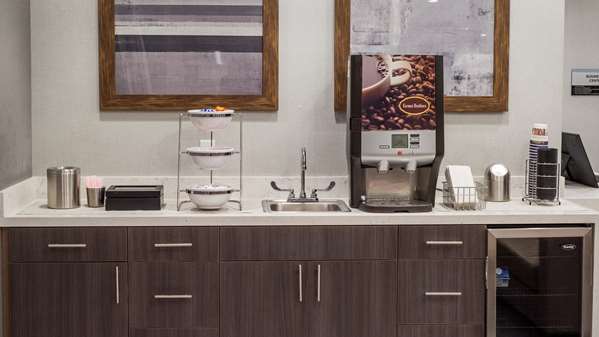 Restaurant - Best Western Plus Gardena Inn & Suites