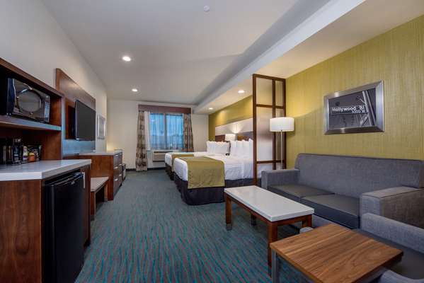 Suite - Best Western Plus Gardena Inn & Suites