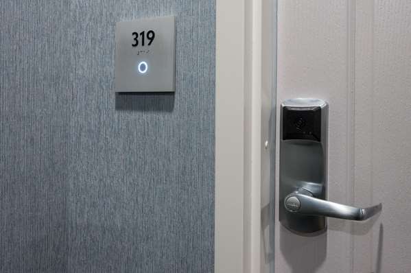  - Best Western Plus Gardena Inn & Suites