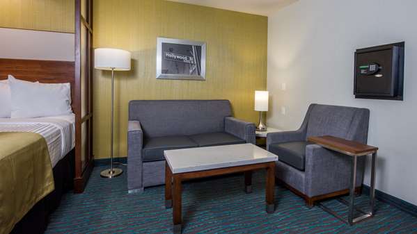  - Best Western Plus Gardena Inn & Suites