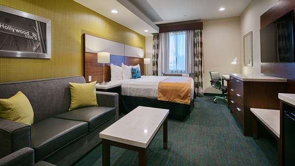  - Best Western Plus Gardena Inn & Suites