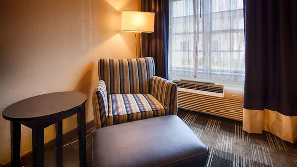  - Best Western Hartford Hotel & Suites - I-91, Exit 27