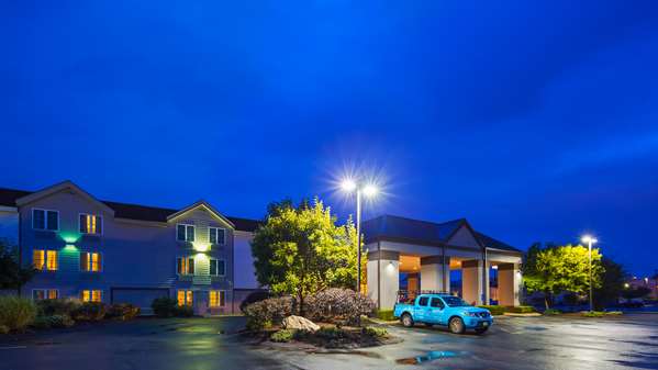 Exterior view - Best Western Hartford Hotel & Suites - I-91, Exit 27