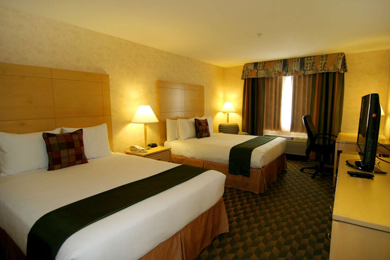 Best Western Plus North Las Vegas Inn Suites Nv See Discounts