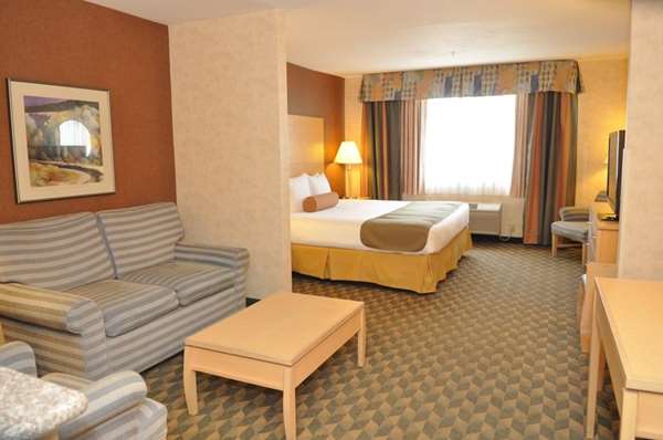  - Best Western Plus North Las Vegas Inn & Suites - I-15, Exit 48