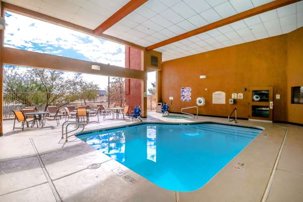 Pool - Best Western Plus North Las Vegas Inn & Suites - I-15, Exit 48