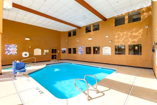 Pool - Best Western Plus North Las Vegas Inn & Suites - I-15, Exit 48