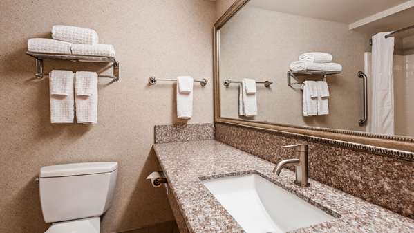  - Best Western Plus North Las Vegas Inn & Suites - I-15, Exit 48