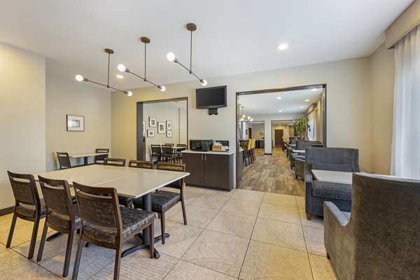 Amenities - Best Western Plus Hotel Airport Nashville - I-40, Exit 216