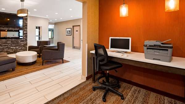Conference Area - Best Western Muscatine Pearl City Hotel
