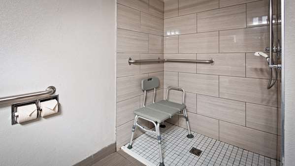  - Best Western Muscatine Pearl City Hotel