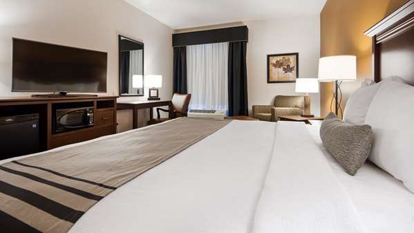  - Best Western Plus Lincoln Inn & Suites - I-80, Exit 403