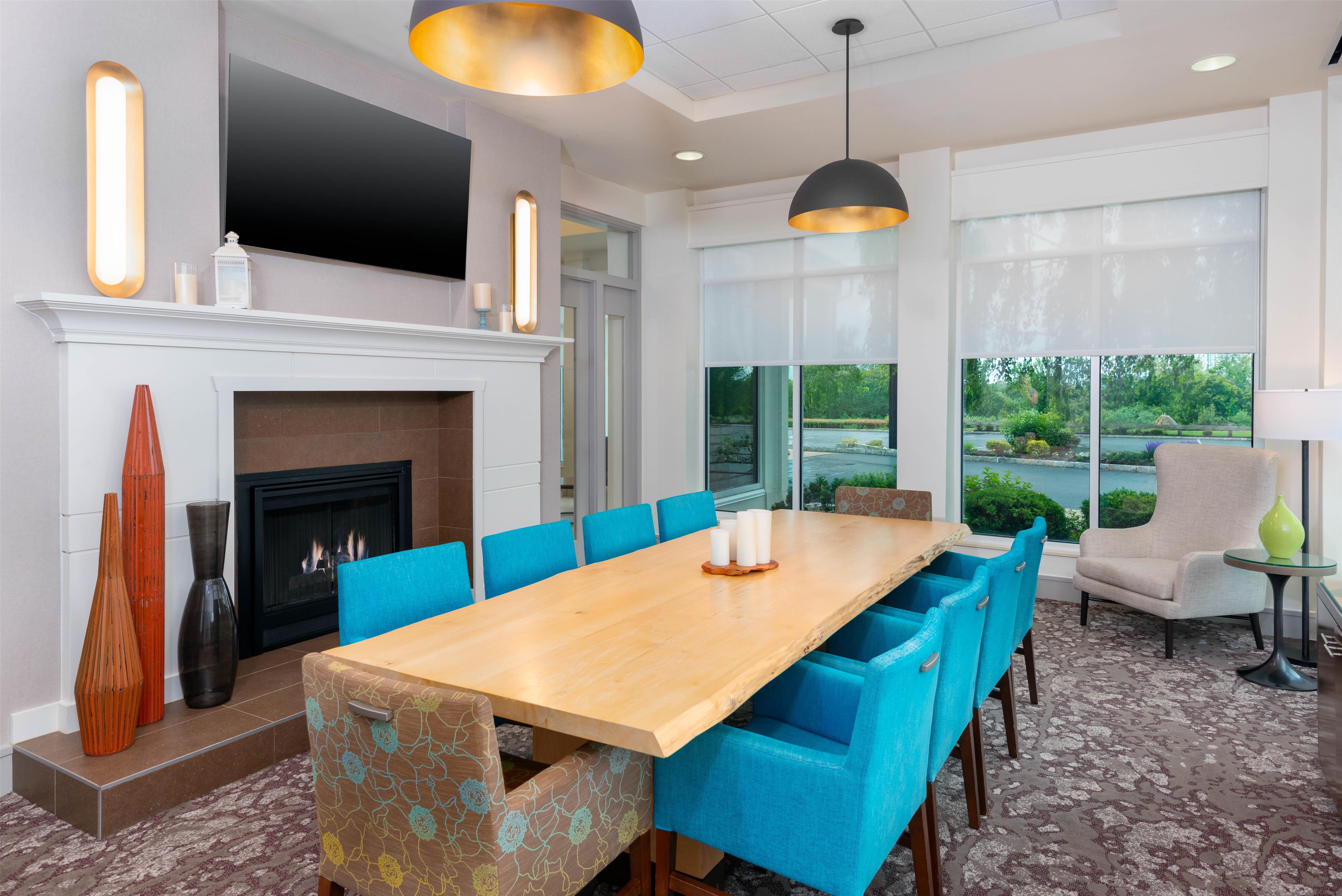 Lobby | Hilton Garden Inn Wayne