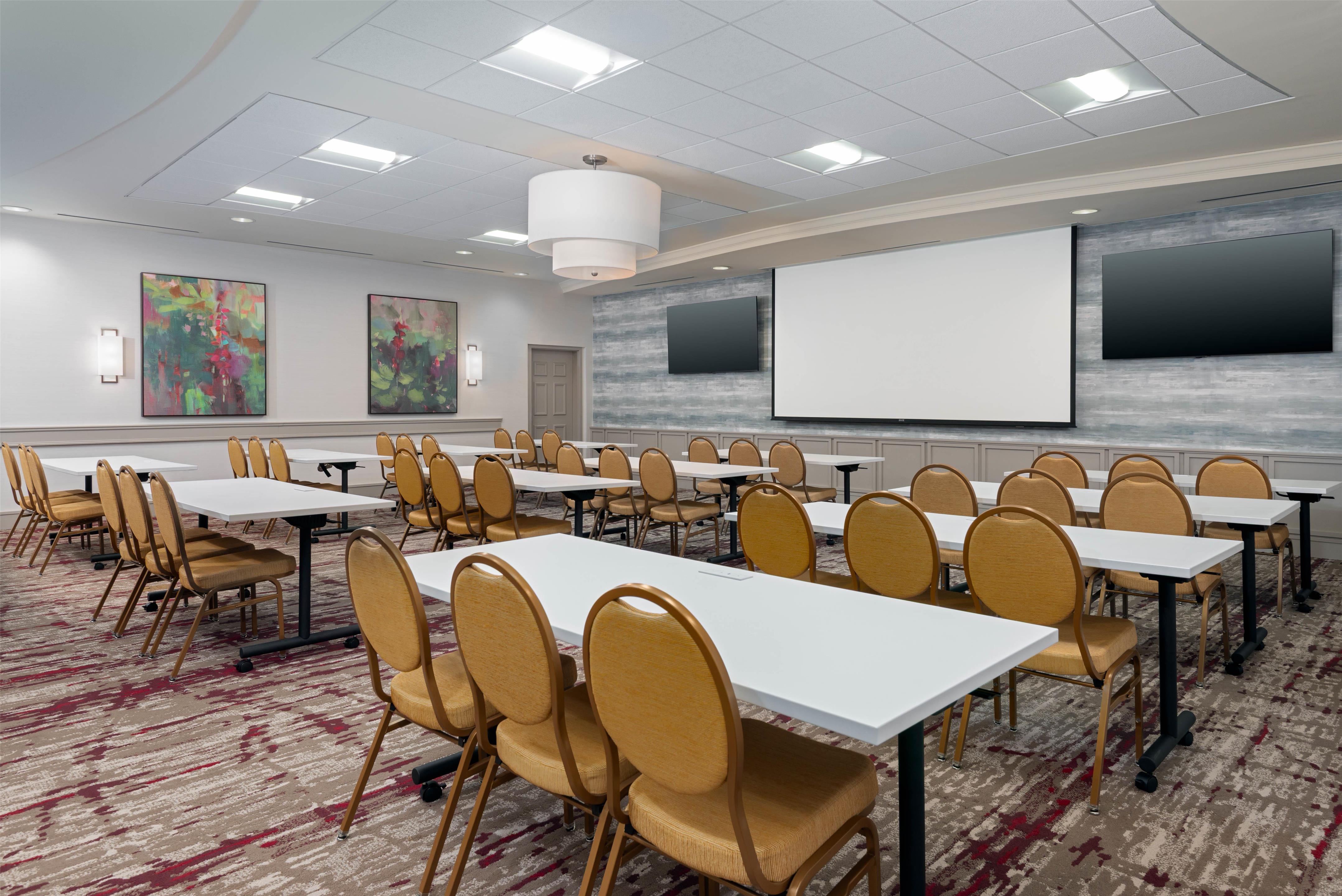 Meeting Room | Hilton Garden Inn Wayne