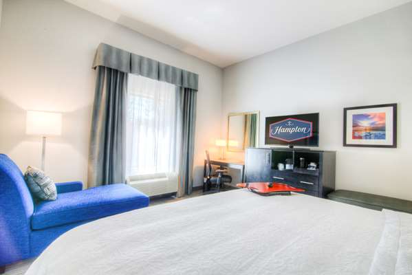  - Hampton Inn East Houston - I-10, Exit 776A