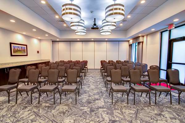  - Hampton Inn East Houston - I-10, Exit 776A