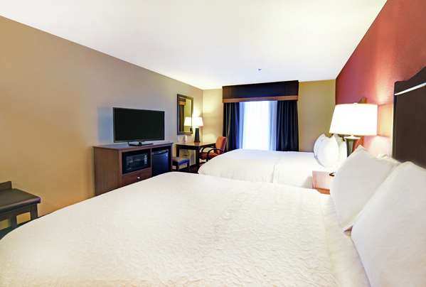  - Hampton Inn & Suites Franklin
