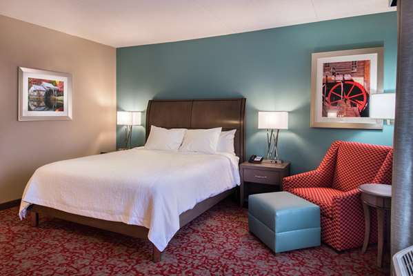  - Hilton Garden Inn Bristol - I-81, Exit 7