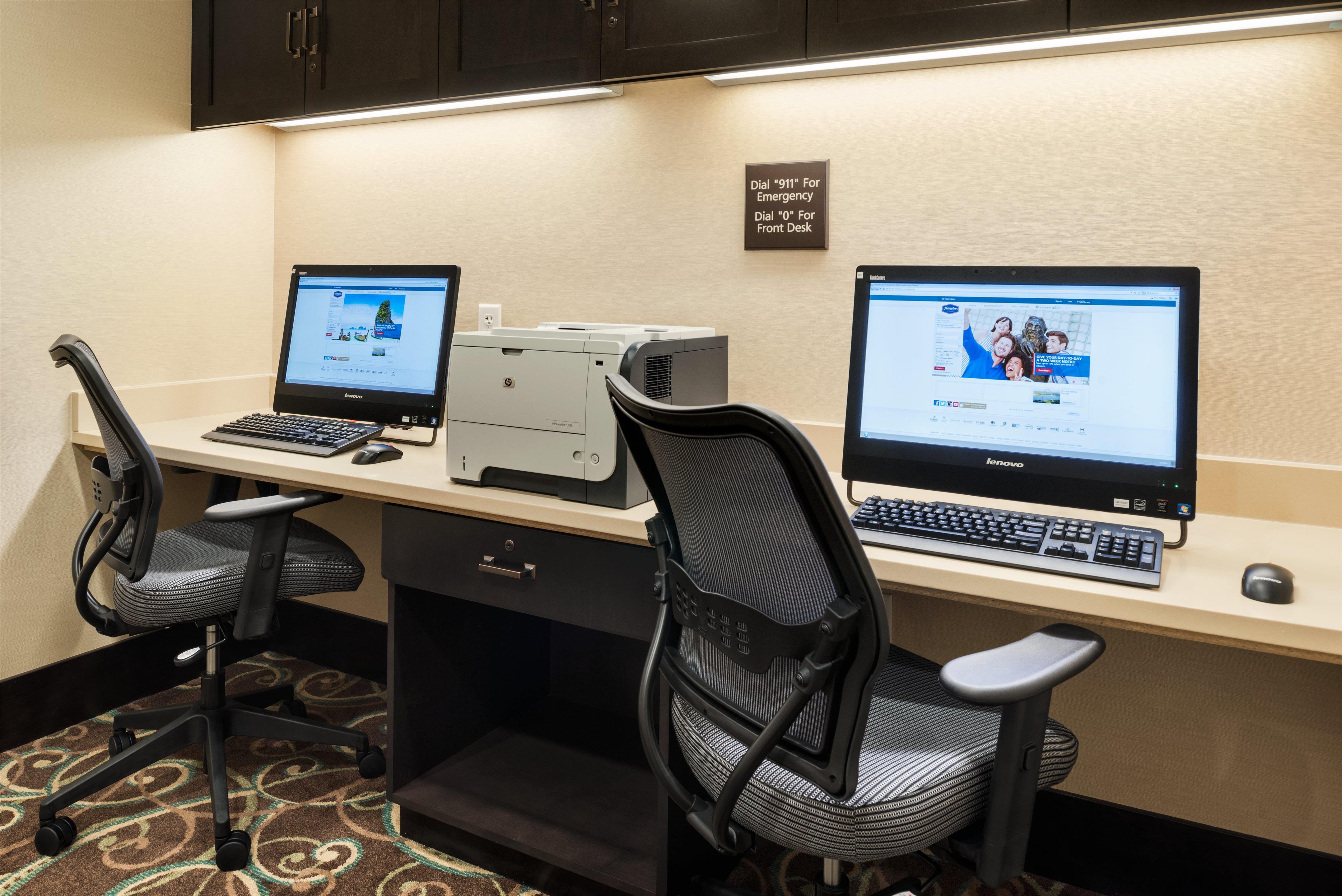 Business Center | Hampton Inn & Suites Corpus Christi