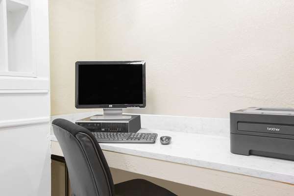 Conference Area - Baymont Inn & Suites Ames - I-35, Exit 111