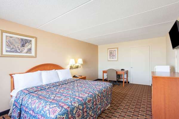  - Days Inn Pigeon Forge