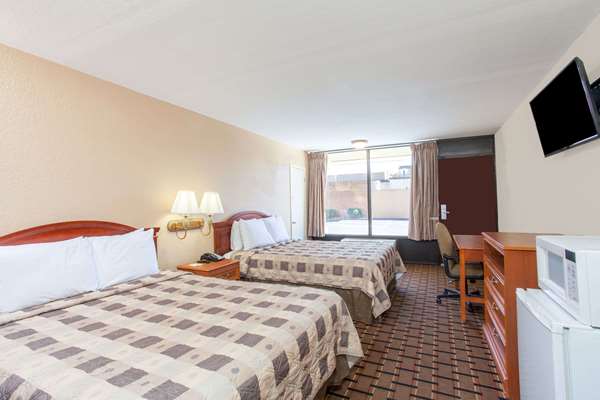  - Days Inn Pigeon Forge