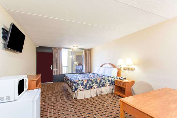  - Days Inn Pigeon Forge