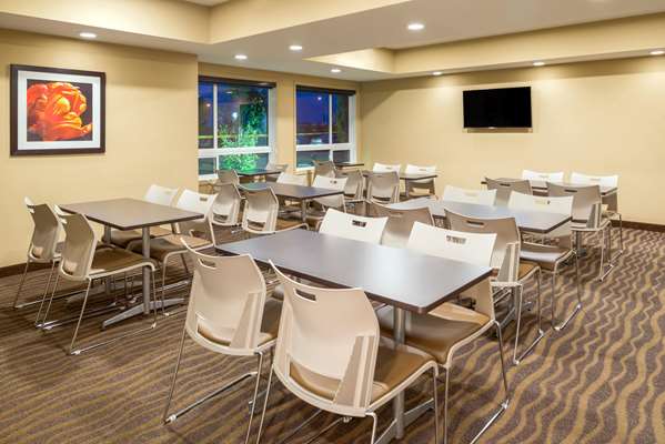  - Microtel Inn & Suites by Wyndham Red Deer