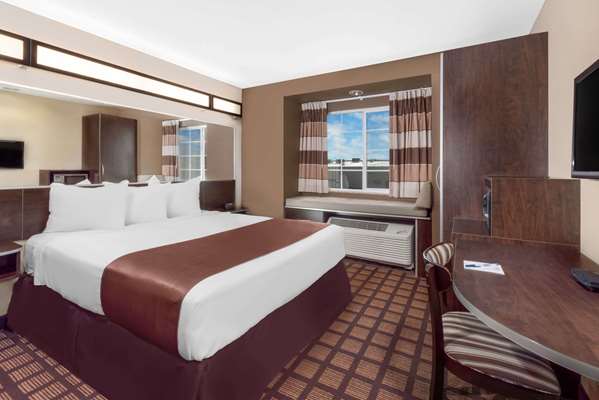  - Microtel Inn & Suites by Wyndham Midland - I-20, Exit 136