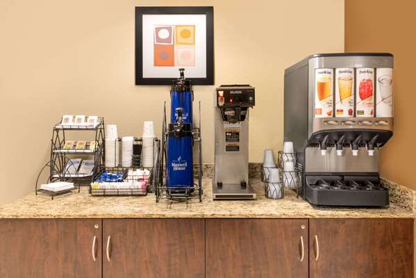  - Microtel Inn & Suites by Wyndham Midland - I-20, Exit 136