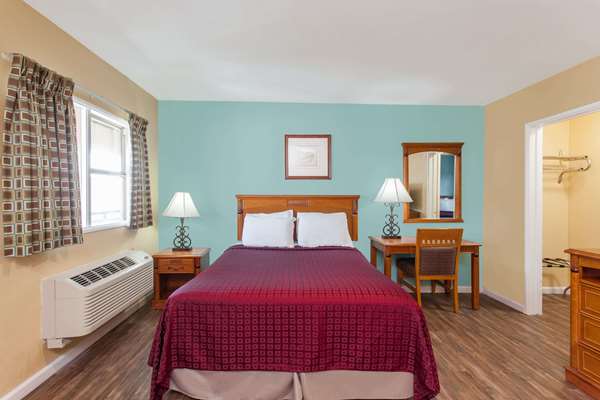 Suite - Travelodge Seaworld San Diego