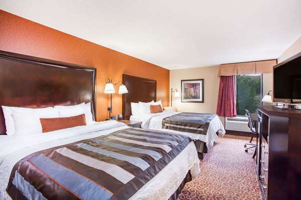  - Wingate by Wyndham Hotel North Little Rock