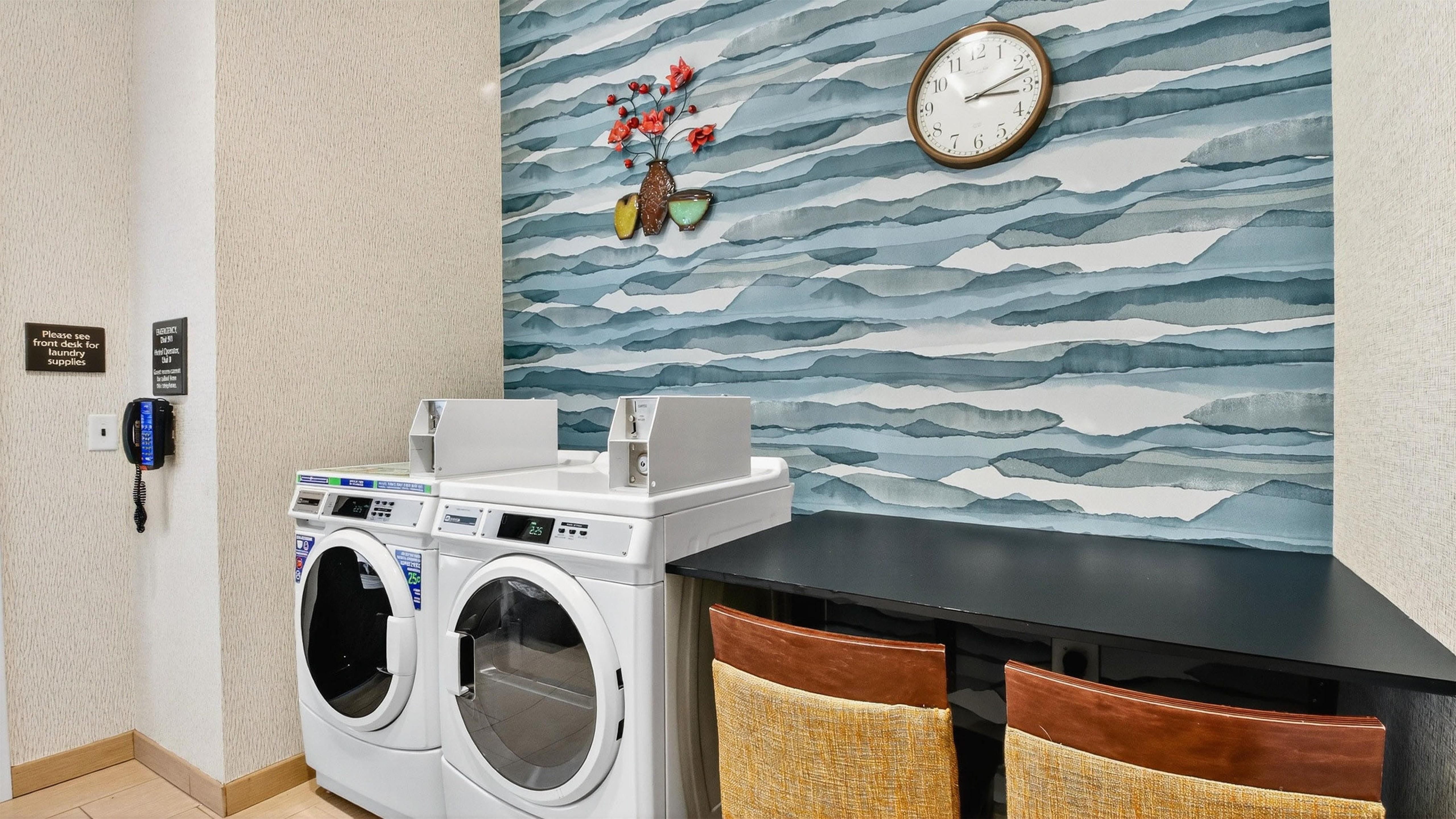 Laundry | Hampton Inn & Suites Chippewa Falls
