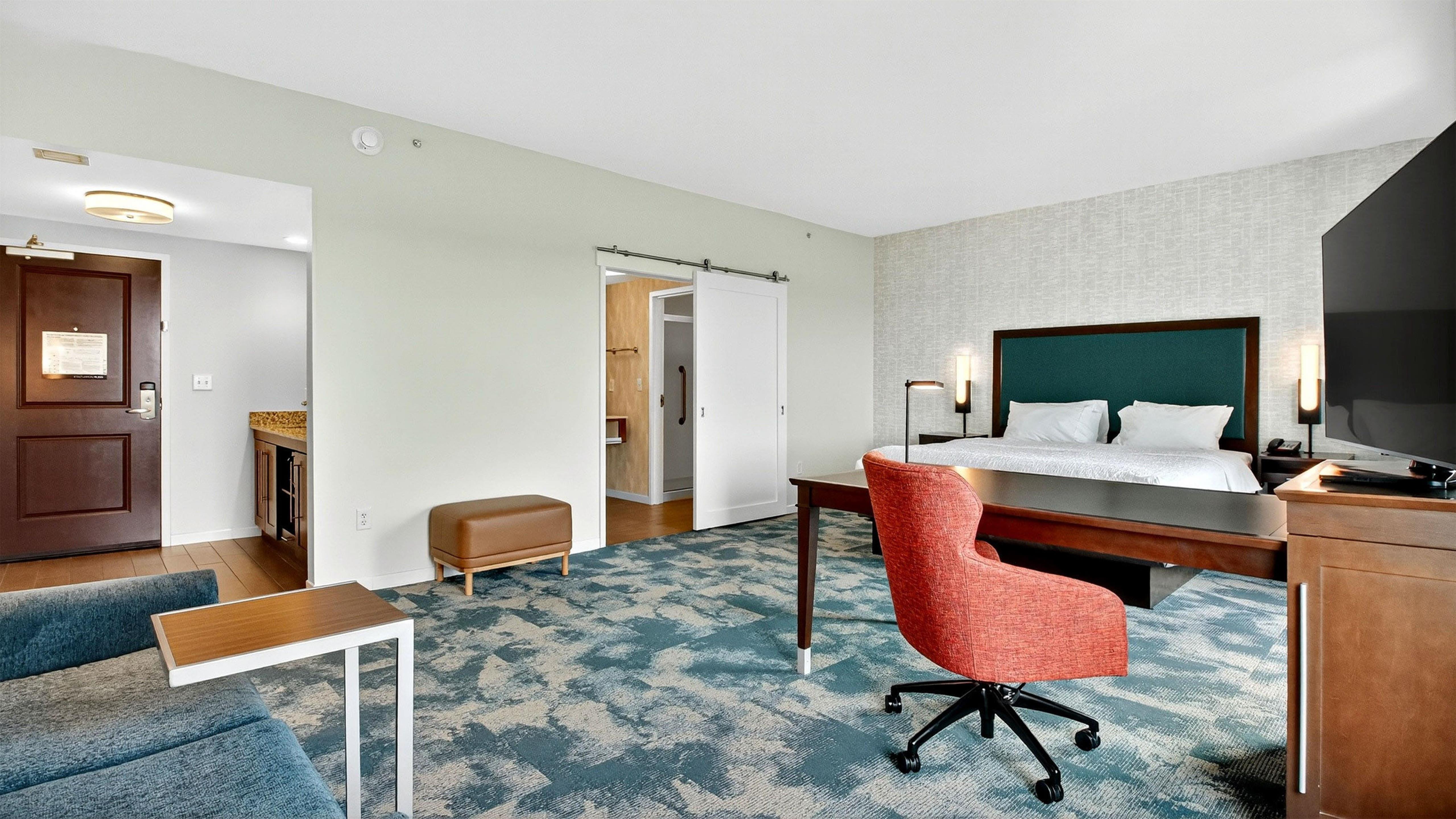 Guest room