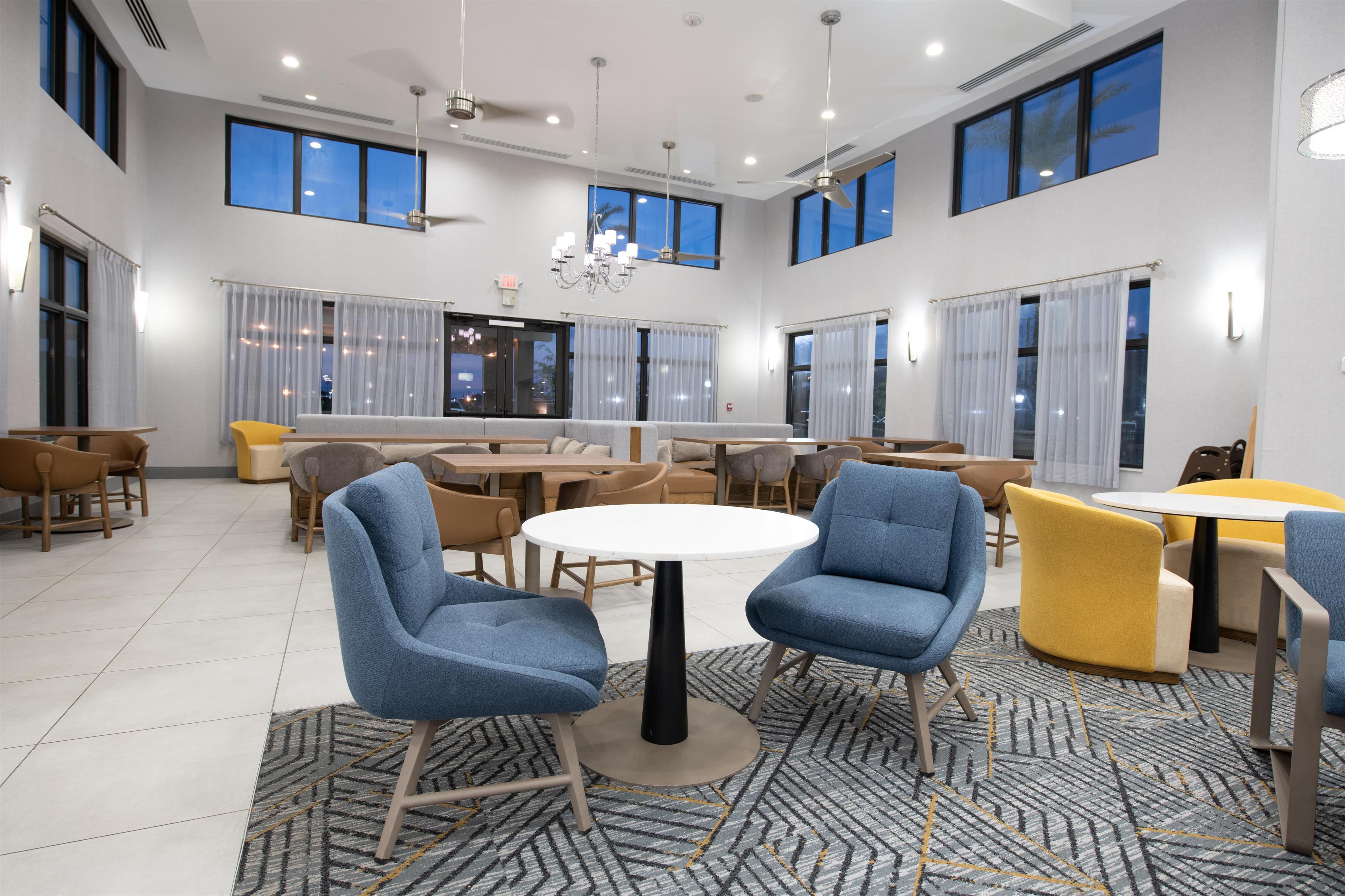 Lobby | Homewood Suites Houma, La