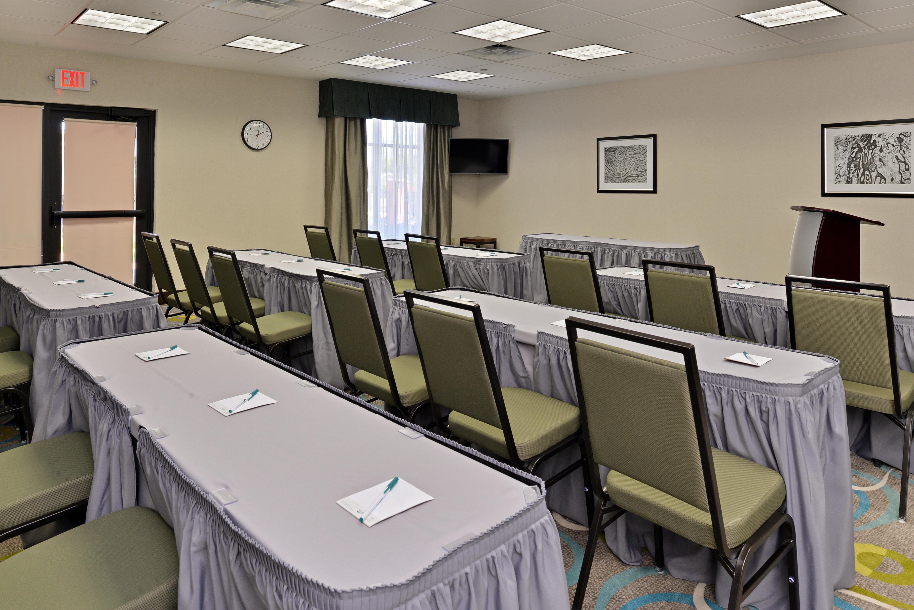 Meeting Room | Homewood Suites Houma, La