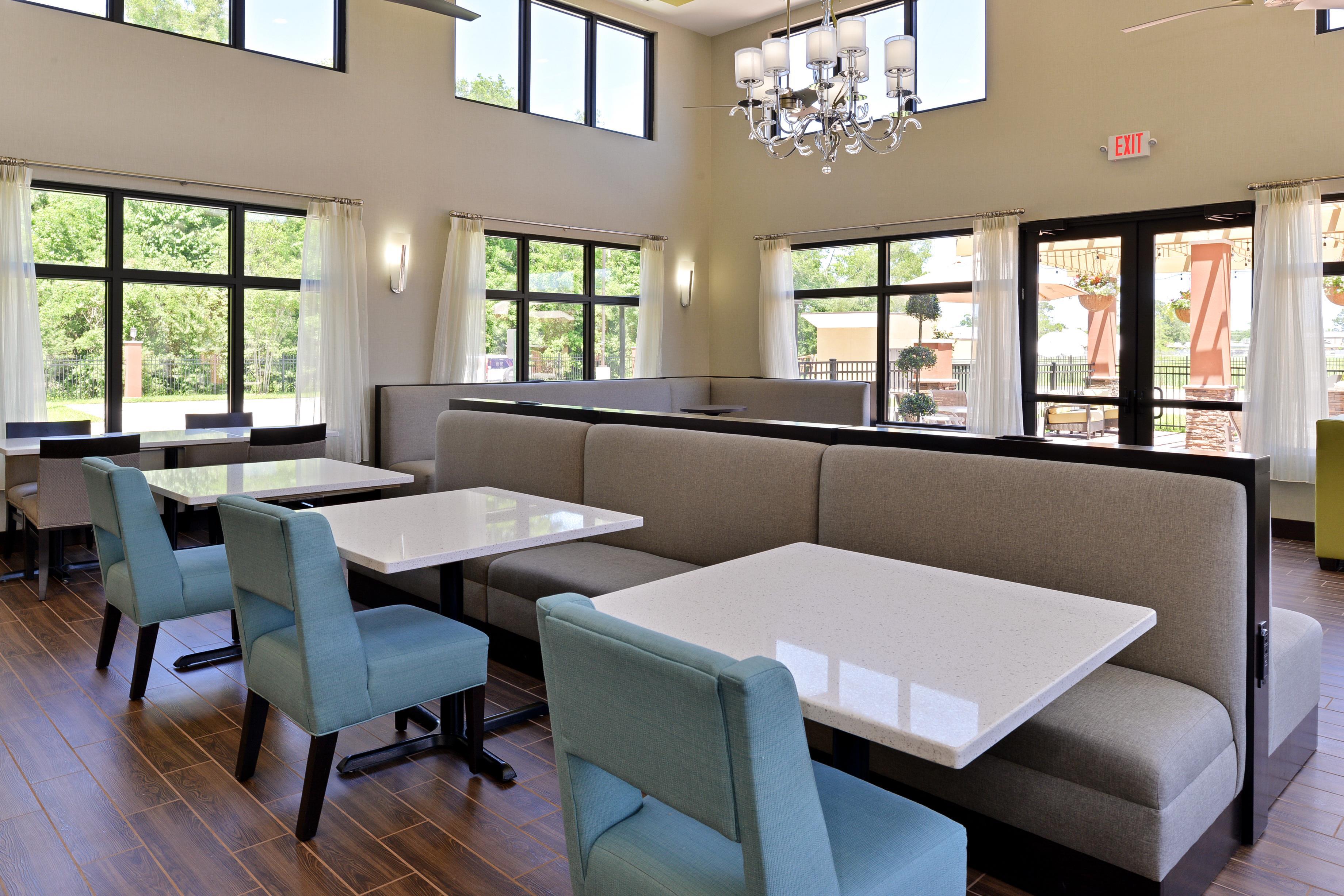 Restaurant | Homewood Suites Houma, La