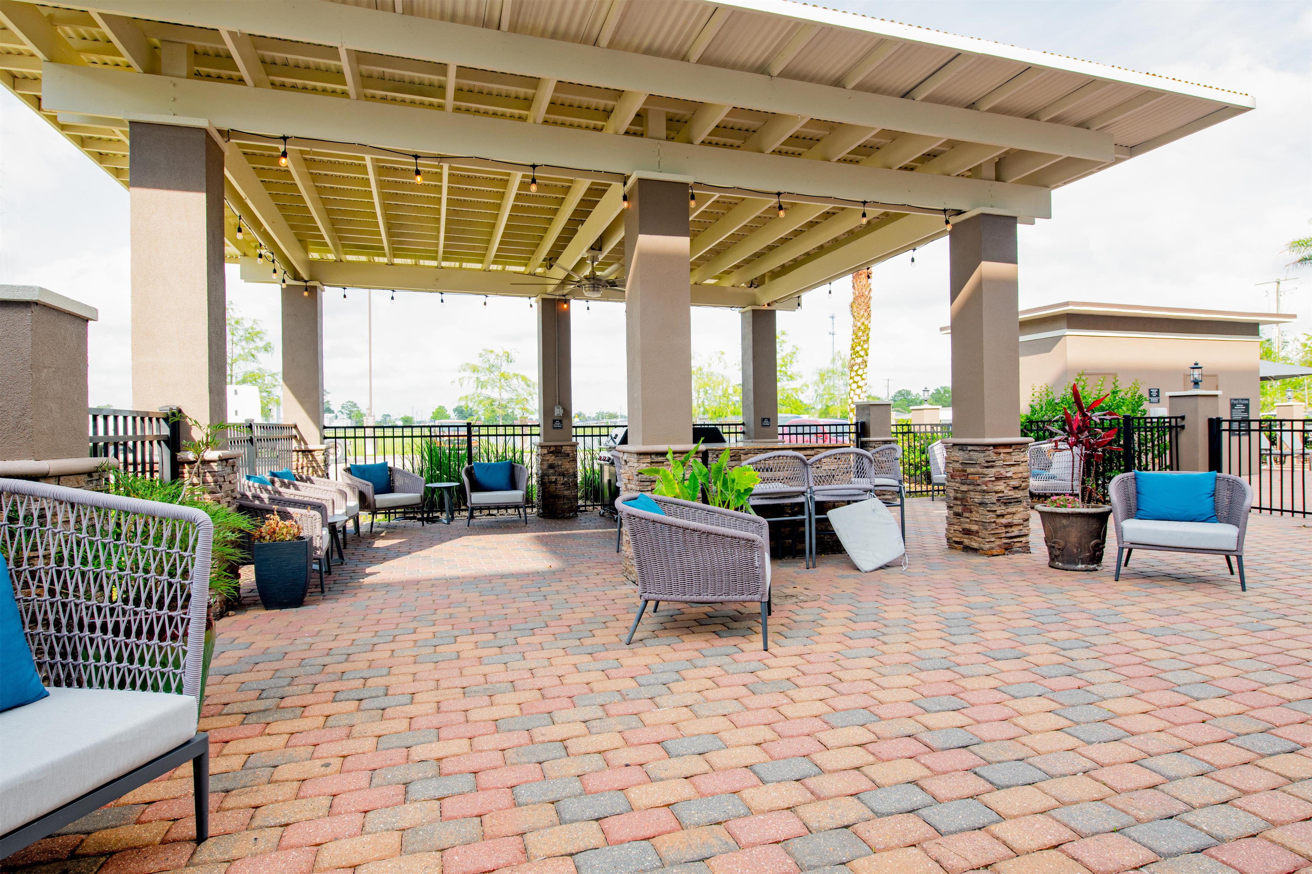 Exterior | Homewood Suites Houma, La