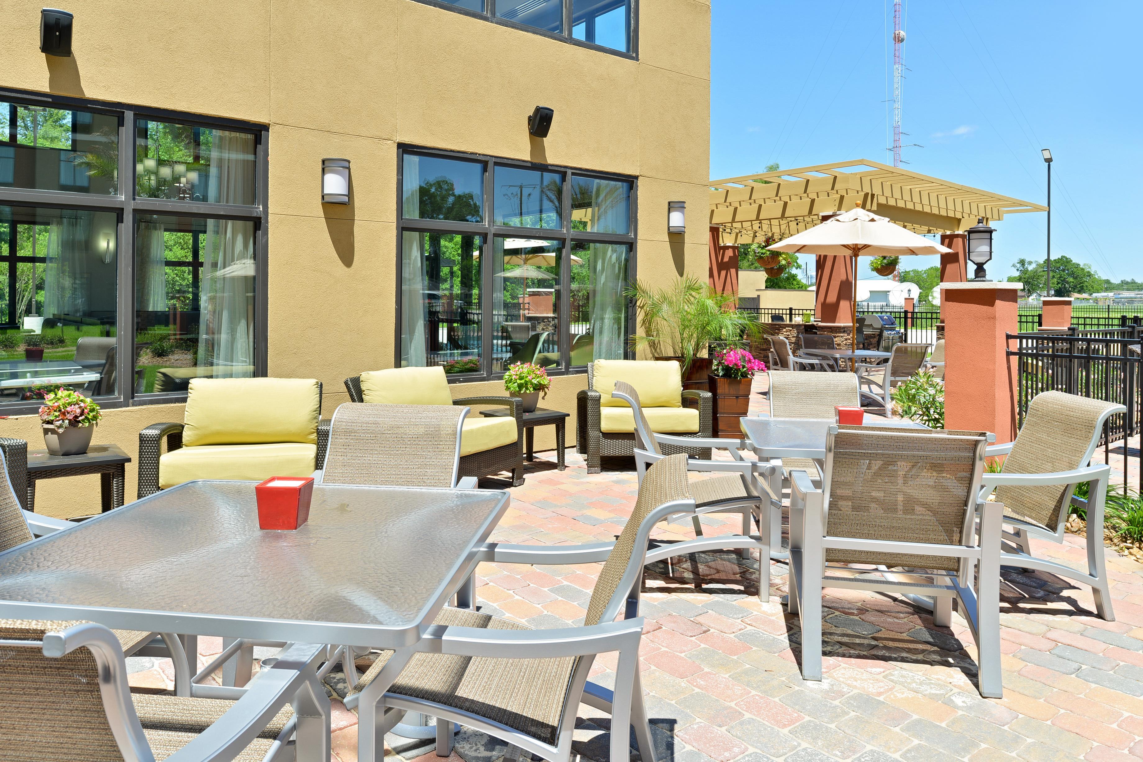 Exterior | Homewood Suites Houma, La
