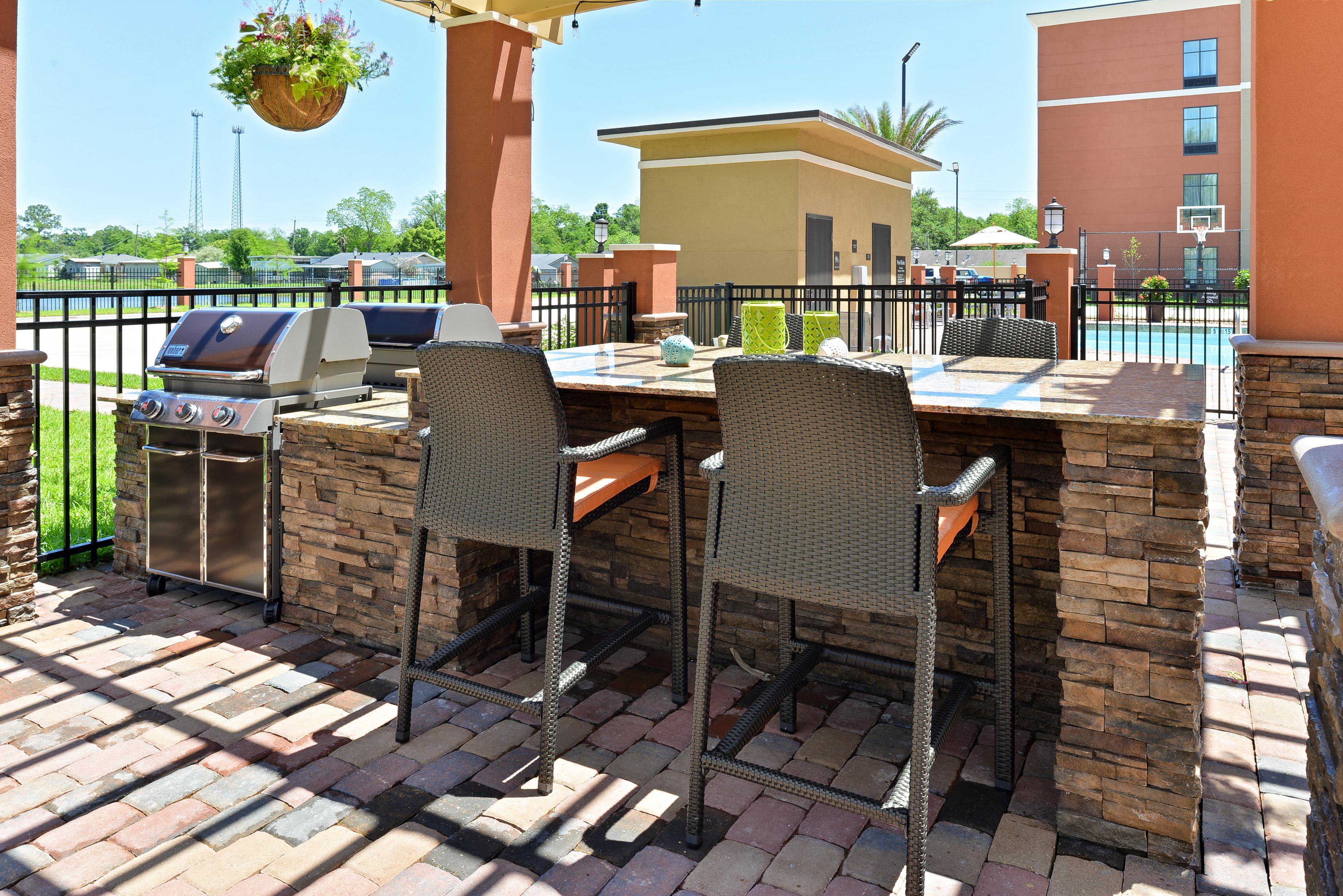 Pool | Homewood Suites Houma, La